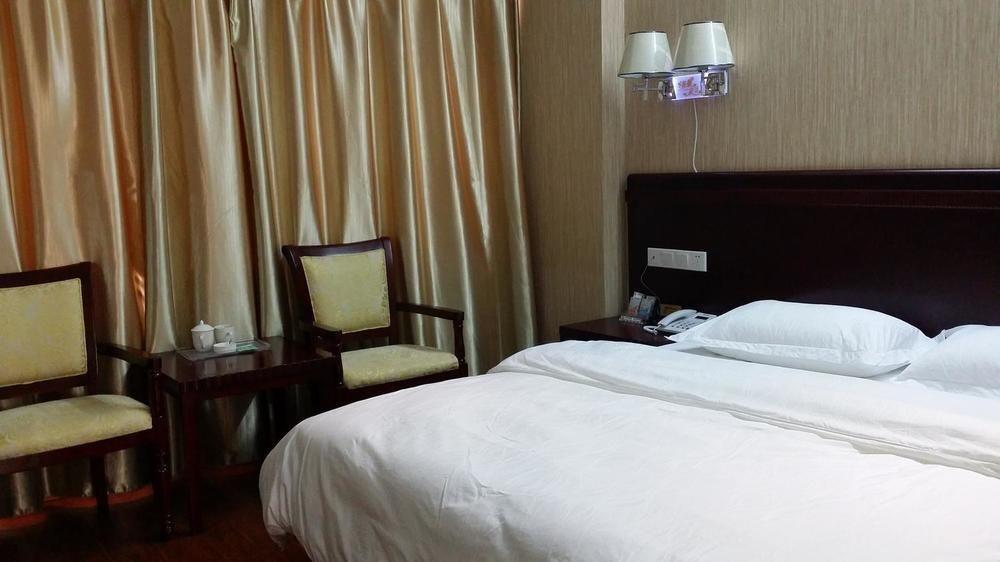 Kunming Liheng Hotel מראה חיצוני תמונה